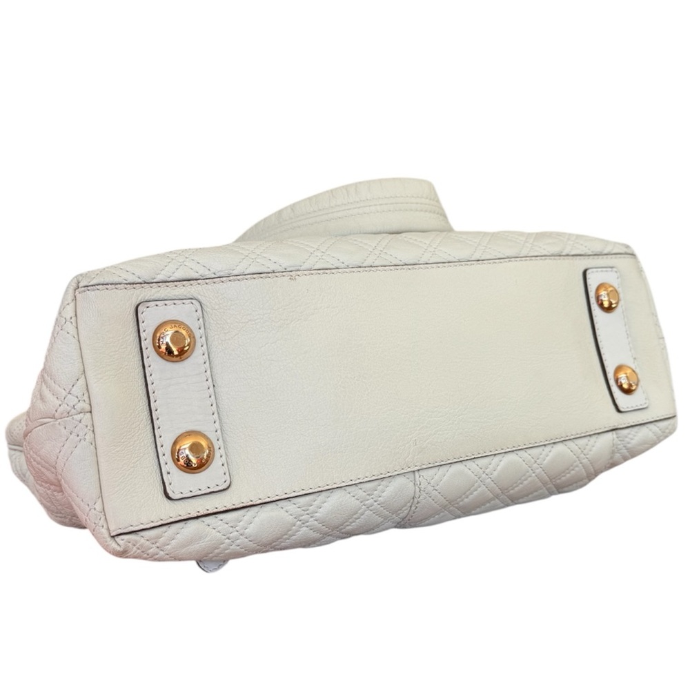 Authentic MARC JACOBS ‘Ursula’ Cream Calfskin Leather Quilted Bag w/ Dust Bag - Picture 15 of 16